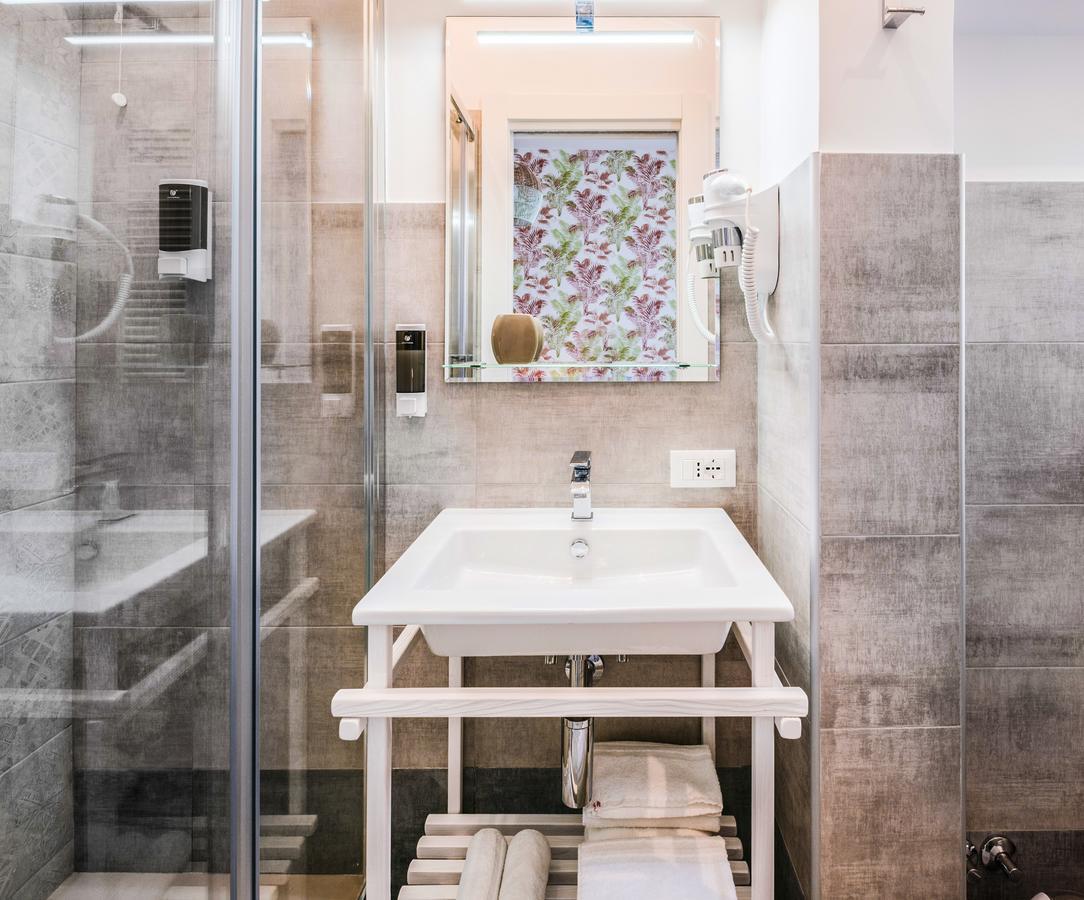 רומא Lele Rooms San Lorenzo מראה חיצוני תמונה